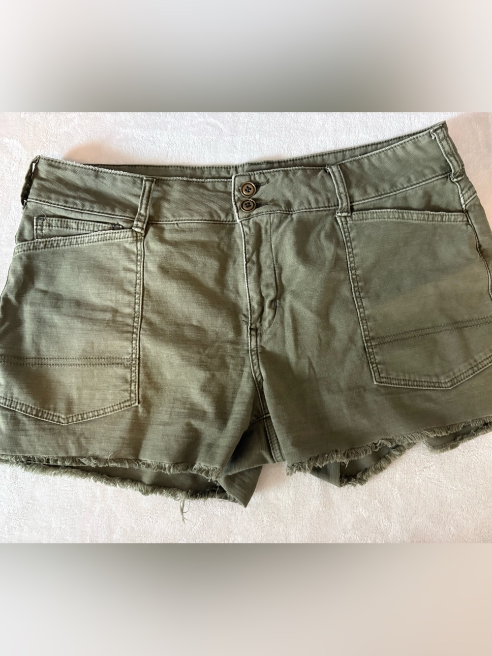 Pilcro for Anthropologie - Women’s Olive Green Casual Cutoff Shorts